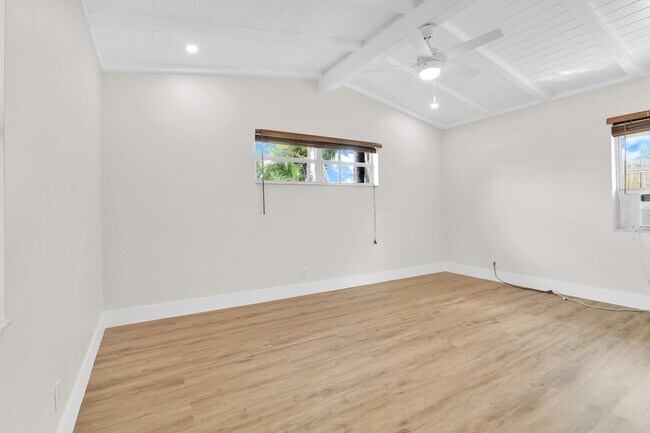 Building Photo - 2431 Key Largo Ln