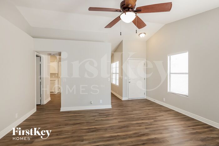 Building Photo - 3717 W Tierra Buena Ln