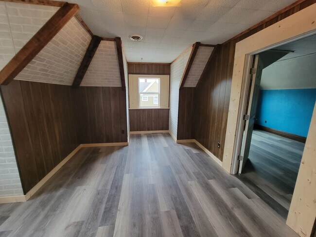 Building Photo - 2411 Harlan St