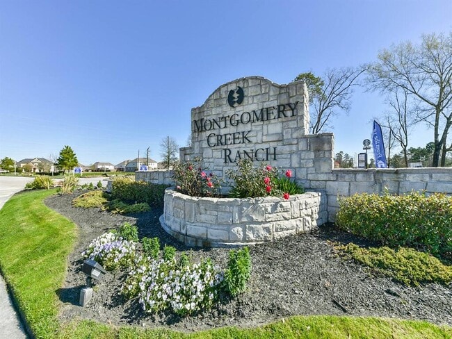 Building Photo - 16608 Foursquare Dr