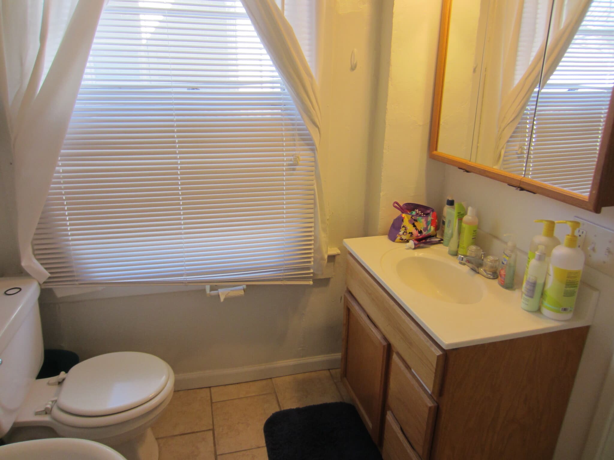 Building Photo - 1339 Vermont St