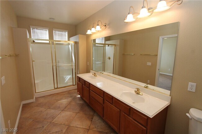 Building Photo - 2568 Diplomacy Pointe Ct