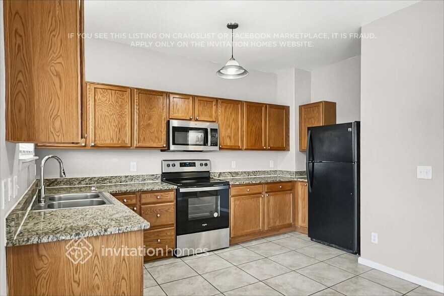 Building Photo - 9829 Kenton Cir