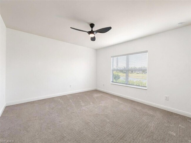 Building Photo - 2295 Marquesa Cir
