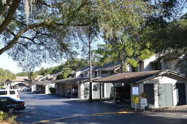 Building Photo - 117 Crown Point Cir