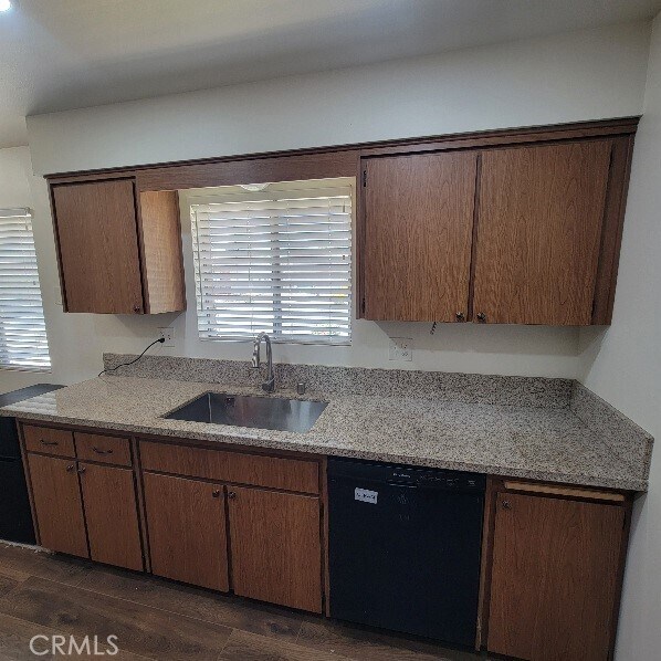 Building Photo - 28894 Portsmouth Dr