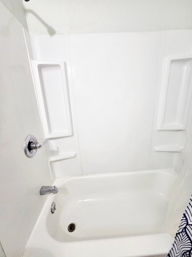 Building Photo - 1509 Sycamore St