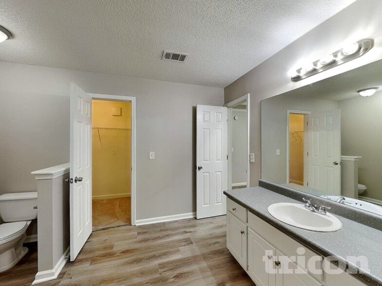 Building Photo - 372 Cheri Pl