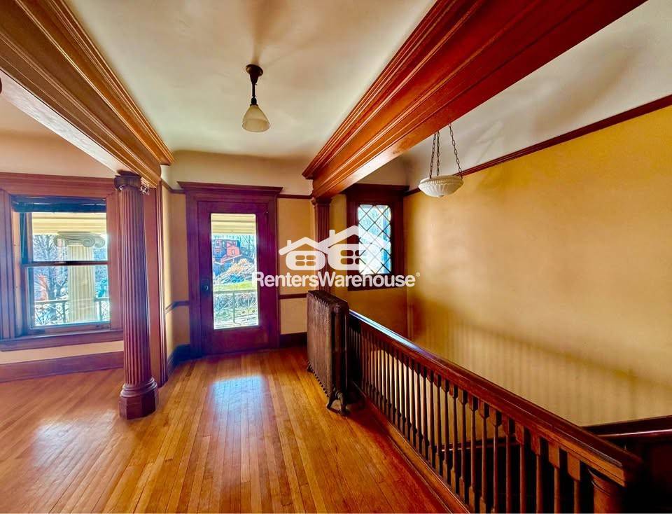 Building Photo - 669 17th St