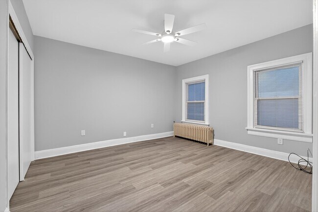 Building Photo - 814 John F. Kennedy Blvd