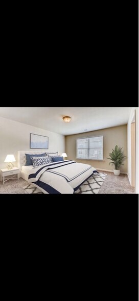 Building Photo - 3347 Blue Springs Walk