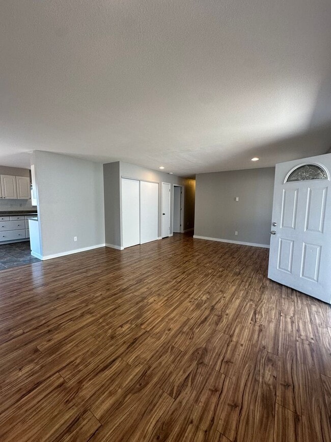 Building Photo - Wonderful Ranch Style Home in Camas!