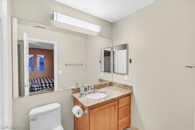 Building Photo - **COMING SOON** UPGRADED 5BD/3.5BA SUMMERLIN HOME W/ POOL!