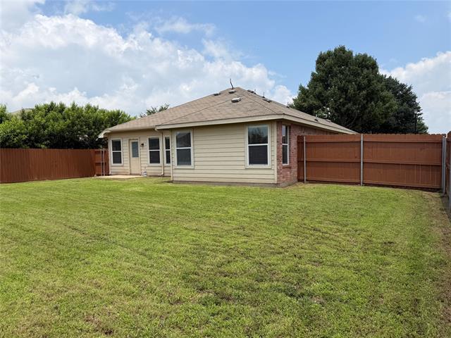Building Photo - 301 Meadow Lark Ln