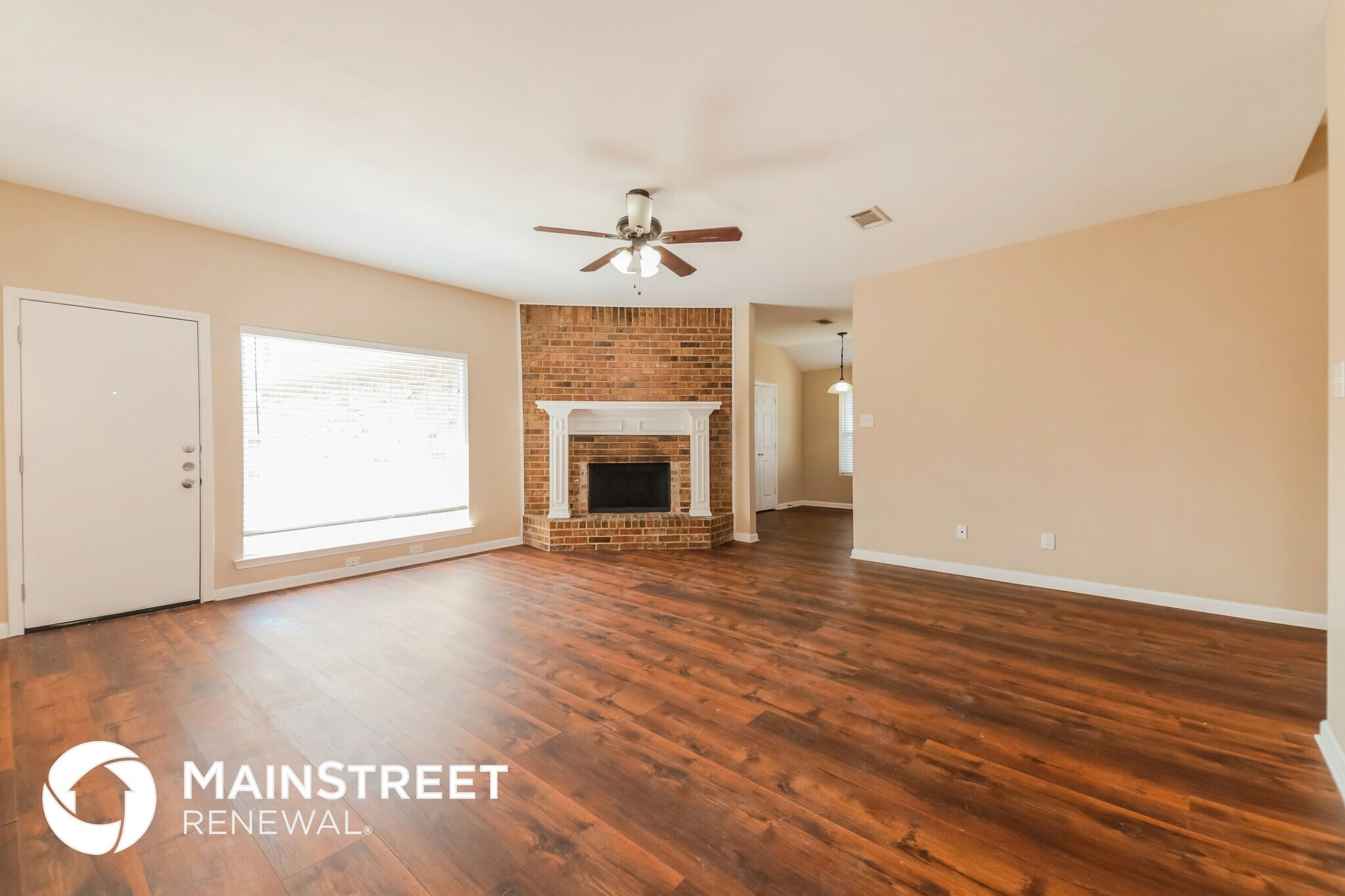 Building Photo - 9306 Chimneywood Dr