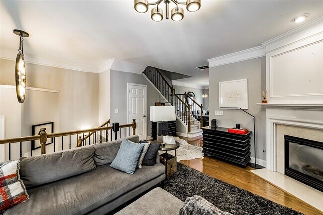 Building Photo - 2286 Limehurst Dr