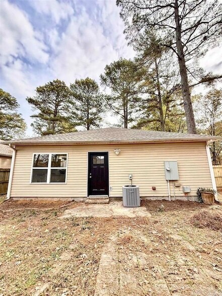 Building Photo - 506 Waymack Cove