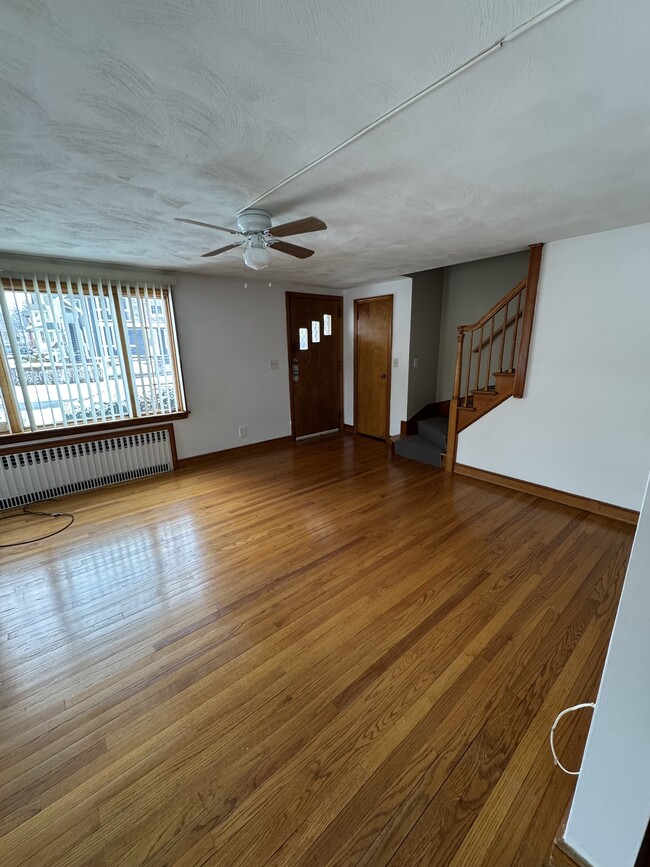 Building Photo - 41 Pardee St