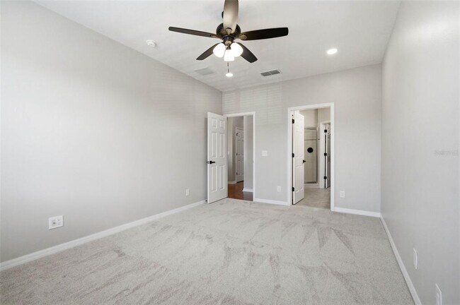 Building Photo - 30149 Goodwick Way