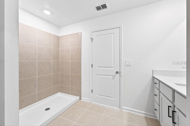 Building Photo - 2162 Marksman Rd