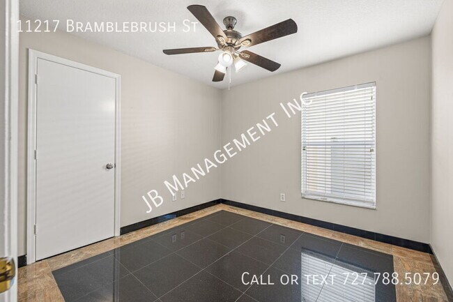 Building Photo - 11217 Bramblebrush St