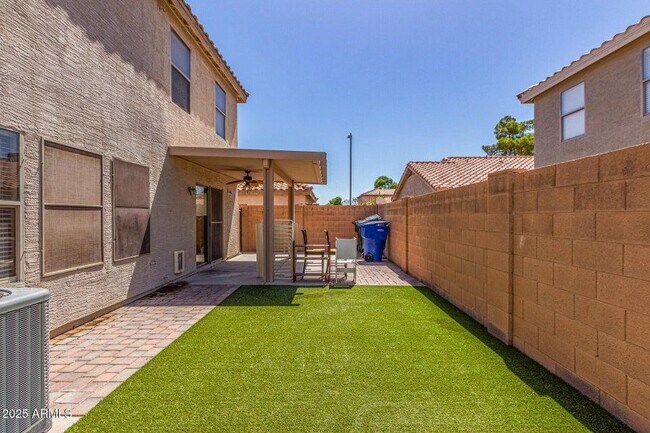 Building Photo - 1534 S Danielson Way