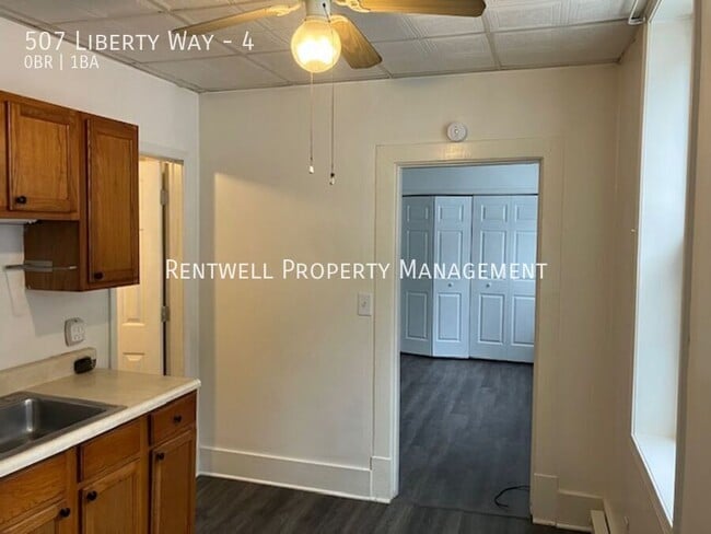 Building Photo - 507 Liberty Way