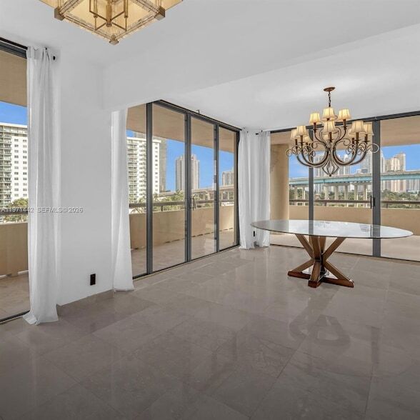 Building Photo - 19355 Turnberry Way