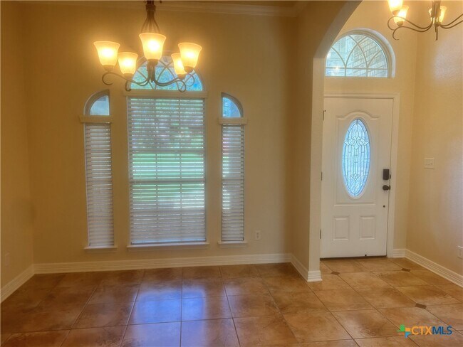 Building Photo - 2429 Nickelback Dr