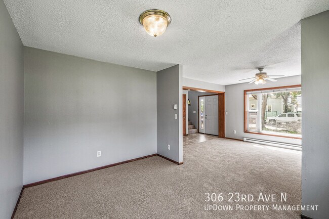 Building Photo - 306 N 23rd Ave