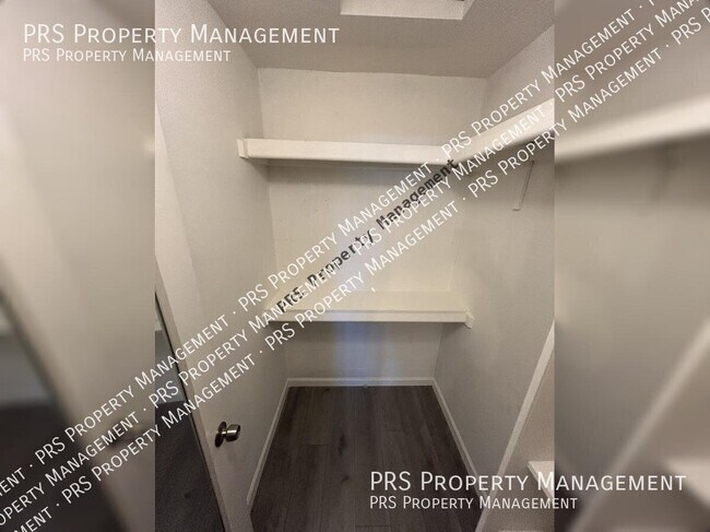 Building Photo - 195 N Cottonwood St