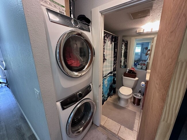 Building Photo - For Rent - [Ho'okumu at Waikele] 94-219 Paioa Pl. #F106