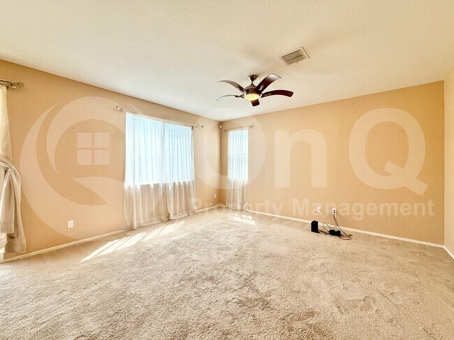 Building Photo - 218 N 109th Dr