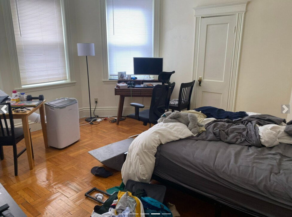 Building Photo - 98 Queensberry St