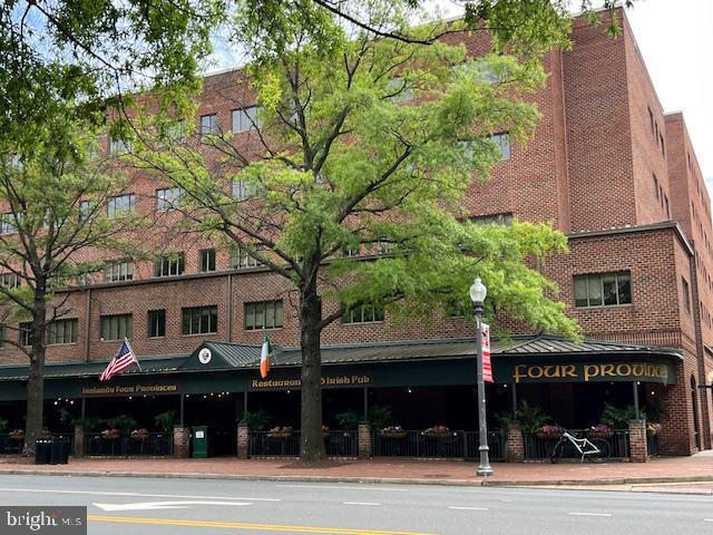 Building Photo - 157 S Virginia Ave