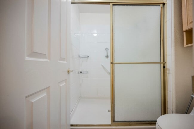 Building Photo - Summerlin - Single Story Townhome -