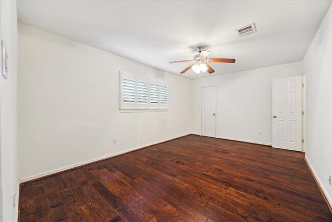 Building Photo - 6215 Cheena Dr