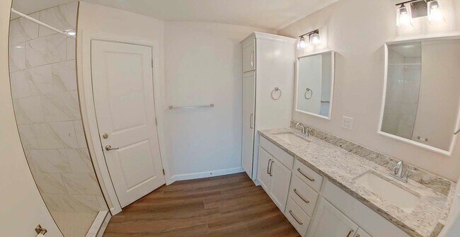 Building Photo - Newly Built! + Stainless Steel Appliances + 3-Car-Garage + Large Backyard + Washer & Dryer Includ...