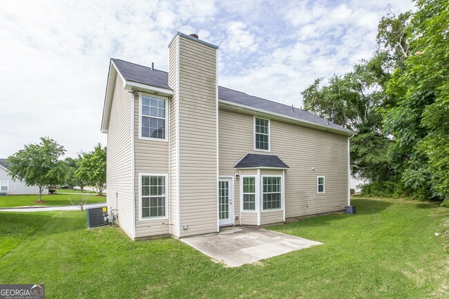 Building Photo - 6123 Lamp Post Pl