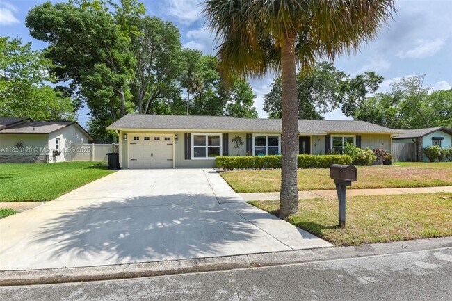 Building Photo - 781 Little Pine Dr