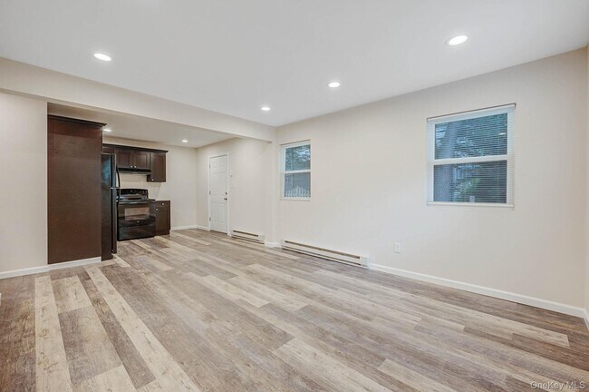 Building Photo - 79 15th St