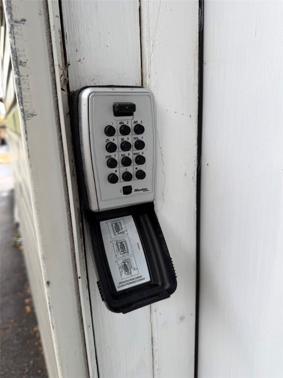 Building Photo - 21 Spring St