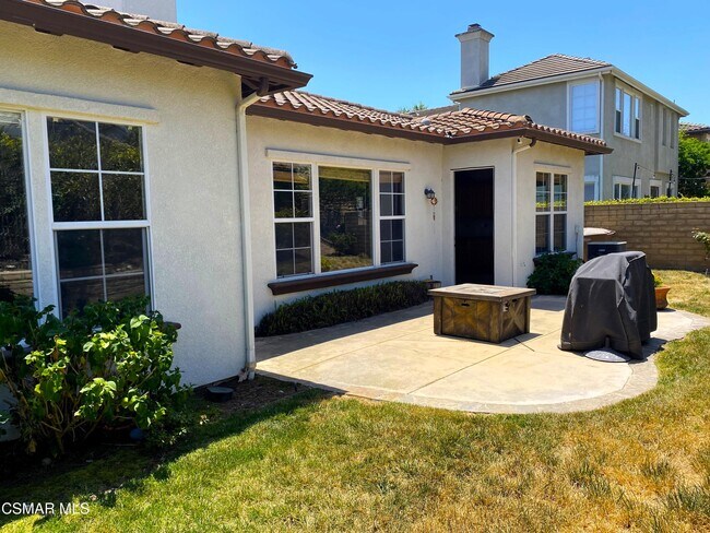 Building Photo - 4501 Via Rio