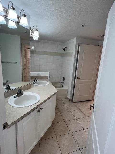 Building Photo - 11030 Legacy Dr