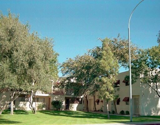 Building Photo - 715 S Ext Rd