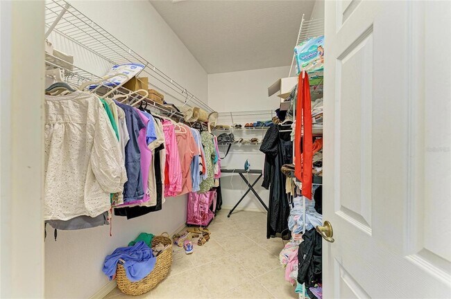 Building Photo - 7007 Bridle Path Ct