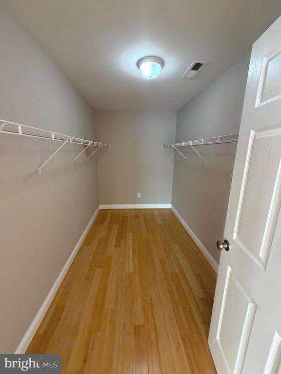 Building Photo - 728 18th St S