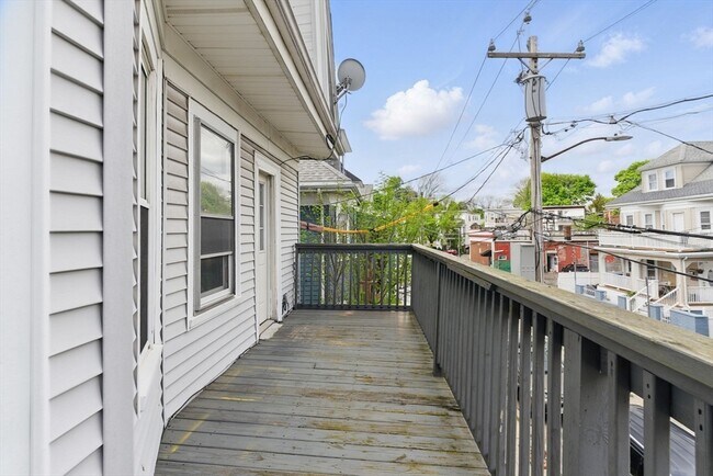 Building Photo - 19 Semont Rd
