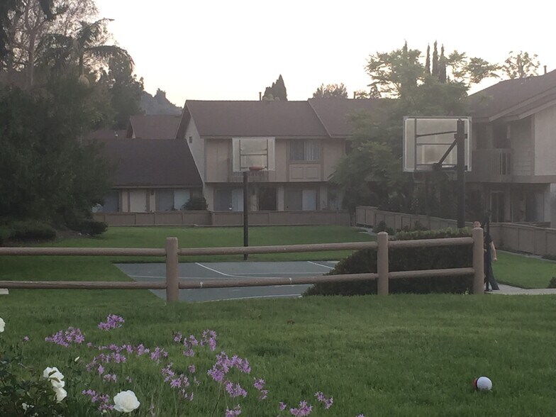 Basketball Court - 1304 S Diamond Bar Blvd