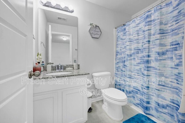 Building Photo - 300 Barony Pl Dr